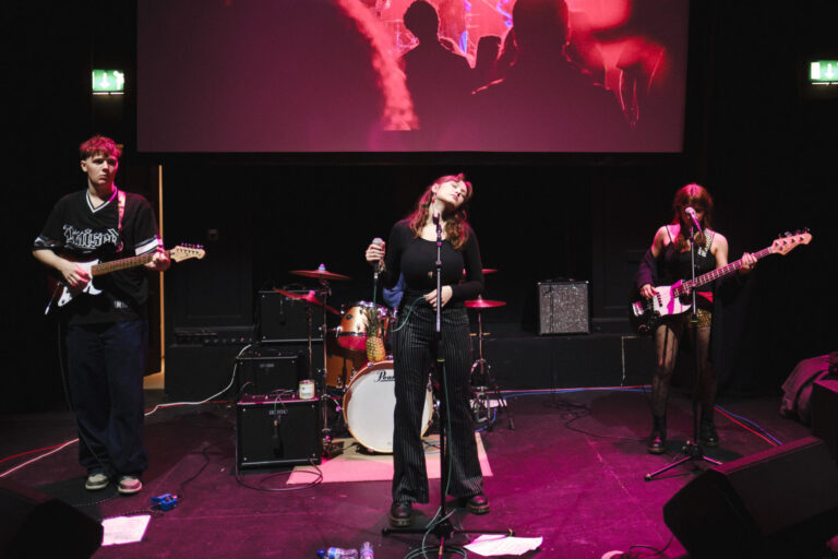 Sorry, no alt text is available for this image